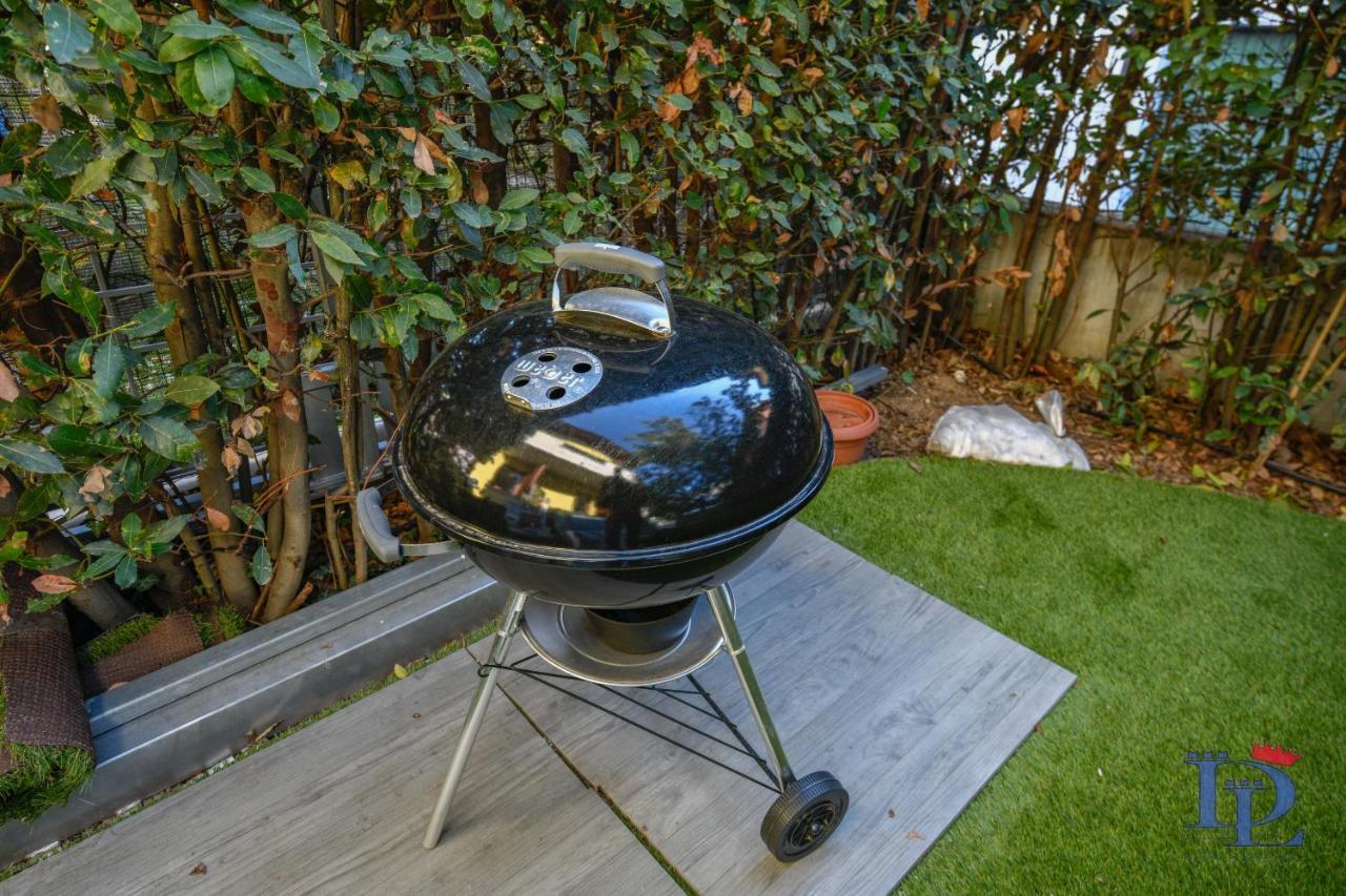 Desenzanoloft Official Partner Marriott Homes & Villas - Luxury Suite With Jacuzzi And Garden デセンツァーノ・デル・ガルダ エクステリア 写真