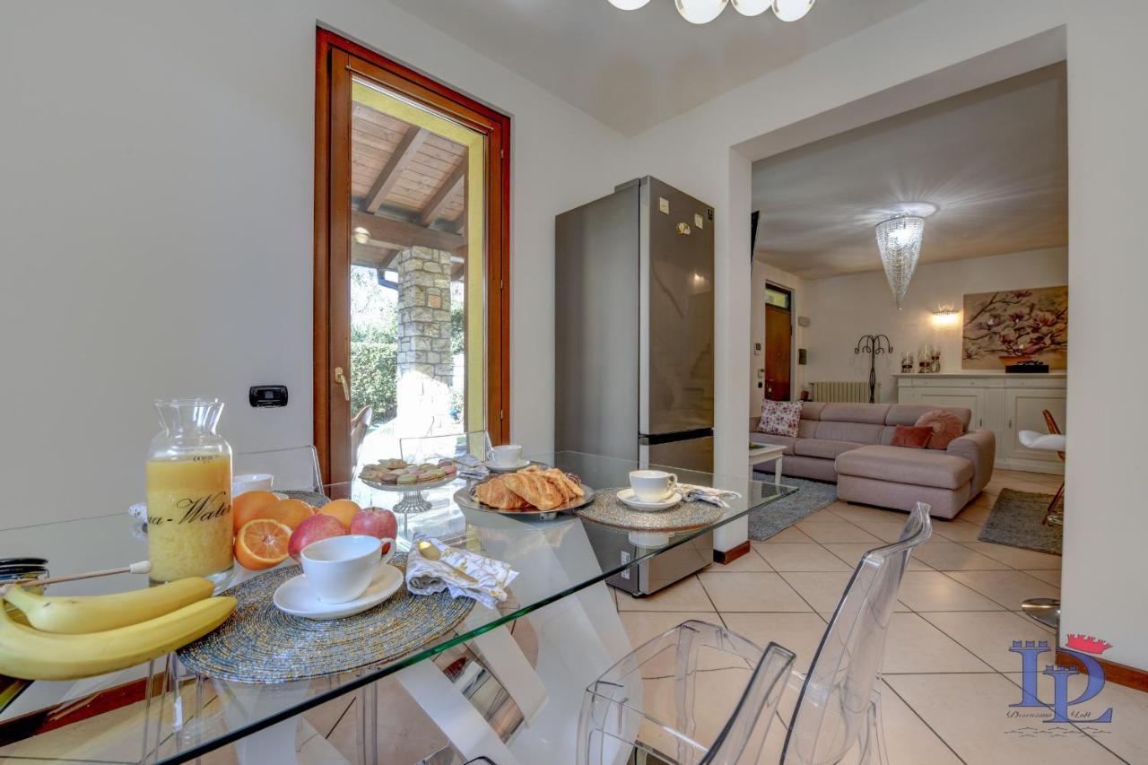 Desenzanoloft Official Partner Marriott Homes & Villas - Luxury Suite With Jacuzzi And Garden デセンツァーノ・デル・ガルダ エクステリア 写真